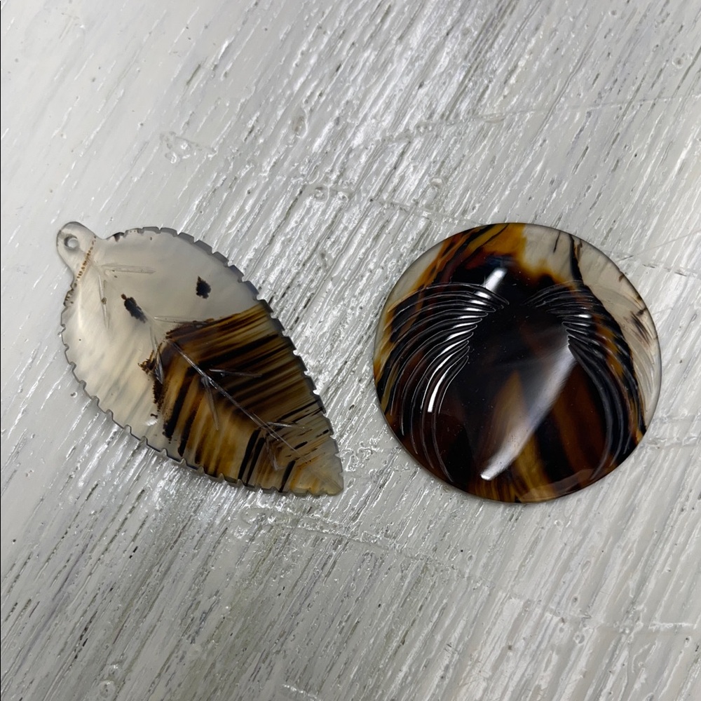 Montana Agate Cabochon & MT Moss Agate Pendant, Polished & Engraved Gemstones